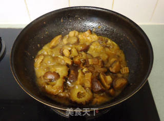 Sea Cucumber and Mushroom Stewed Loofah recipe