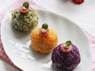Color Three Vegetable Rice Ball recipe