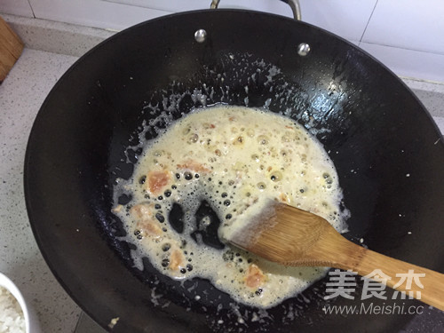 Pumpkin Fried Rice with Egg Yolk recipe