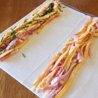 Bacon Cheese Crisp Roll recipe