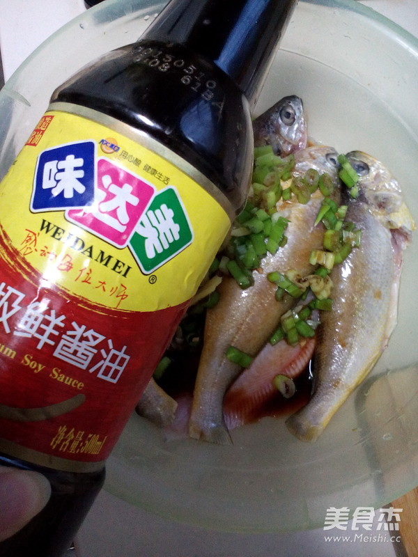 Fried Yellow Croaker recipe
