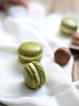 Passion Fruit Matcha Macaron recipe