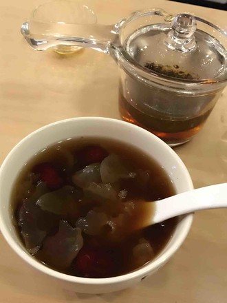 Tremella and Red Date Soup
