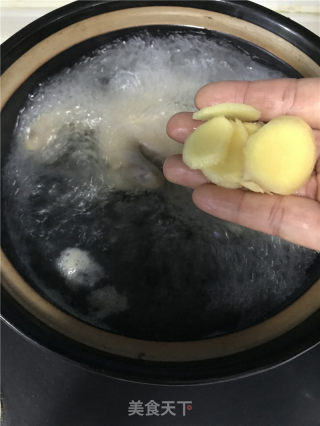 Polygonatum Suckling Pigeon Soup recipe