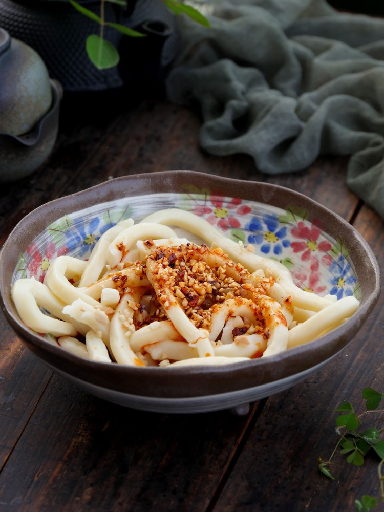 The Endless Aftertaste of Old Chengdu Sweet Water Noodles
