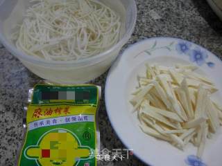 Fried Noodles with Mustard and Rice Noodles recipe