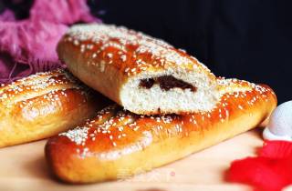 Whole Wheat Red Date Sesame Bread recipe