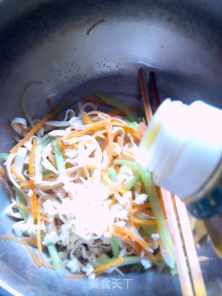Sisi Refreshing Home-cooked Flavor——————cold Colored Silk recipe