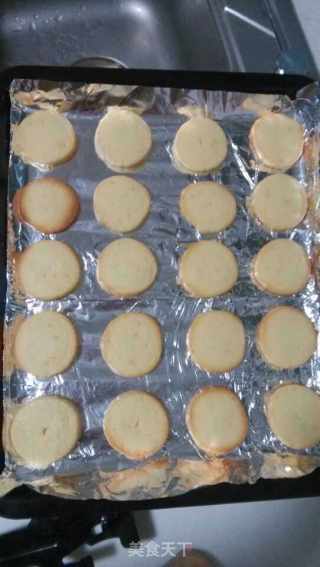 Butter Lemon Biscuits recipe