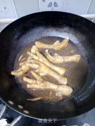 Spiced Chicken Feet recipe