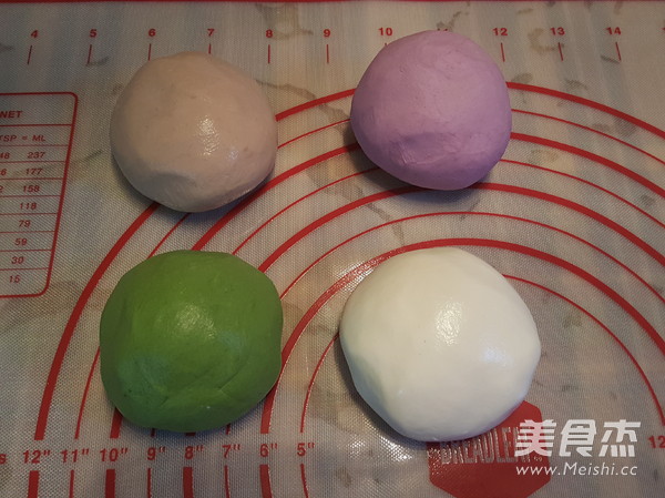 Colored Small Glutinous Rice Balls recipe