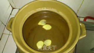 Daylily and Wolfberry Pork Ribs Soup recipe