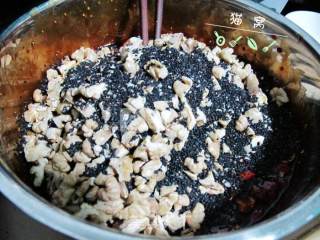 Walnut, Sesame, Grape, Wolfberry, Red Date, Ejiao Cake recipe