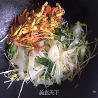 Fried Rice Noodles recipe