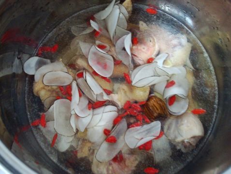 Sea Coconut Chicken Soup recipe