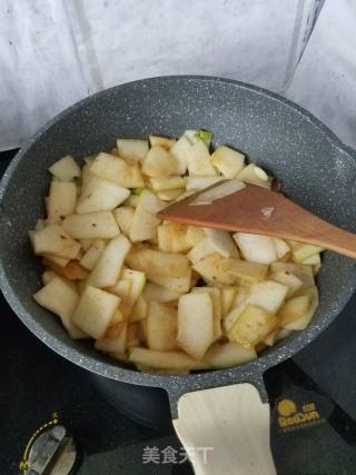 Stir-fried Winter Melon with Soy Sauce recipe