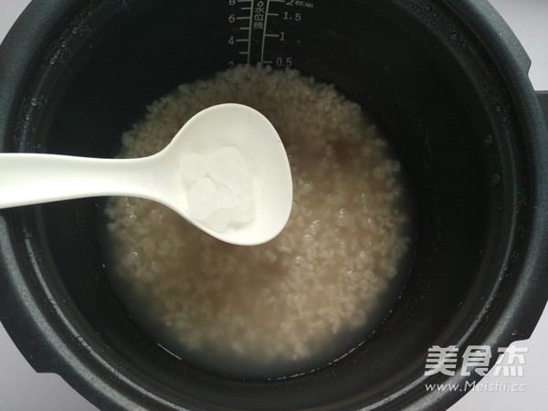 Chestnut Japonica Rice Porridge recipe