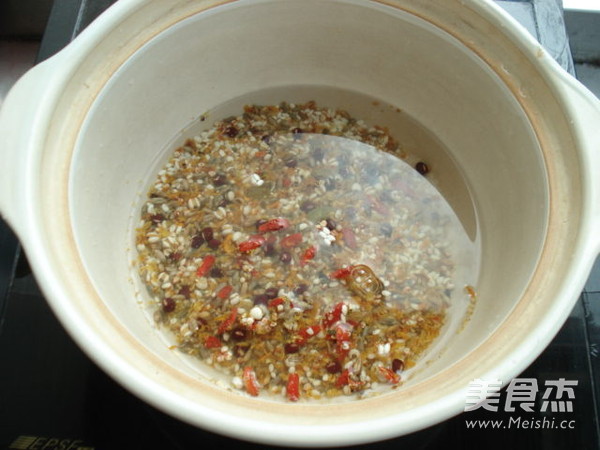 Cassia Seed Barley Porridge recipe