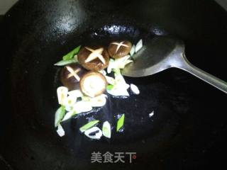 Noodle Soup with Mushroom, Cabbage and Poached Egg recipe