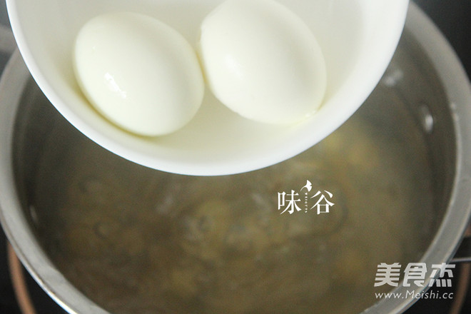 Lotus Seed Lily Egg Syrup recipe