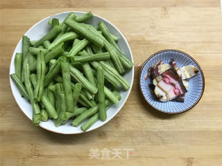 Stir-fried String Beans with Bacon recipe