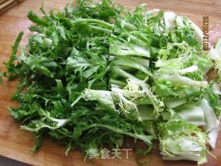 Garlic Bitter Chrysanthemum Mixed with Dried Fish recipe