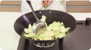 Simple and Delicious Shredded Cabbage recipe