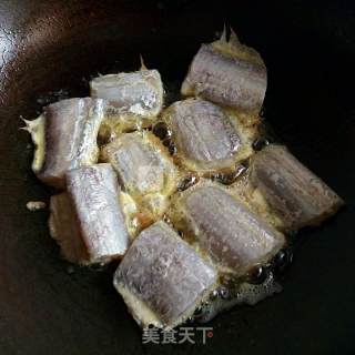 Pan-fried Saury recipe