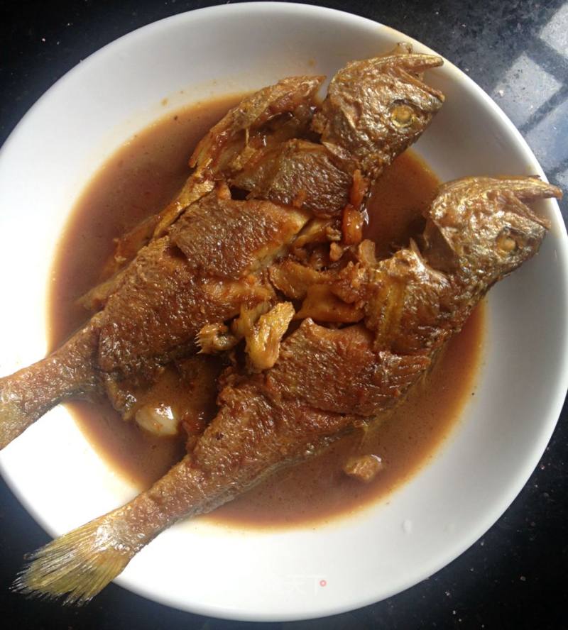Fried Small Yellow Croaker recipe