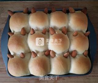 #aca烤明星大赛# Meow Star People Squeeze Bread (soy Milk Version) recipe