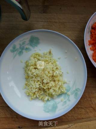 Shiitake Carrot Meat Sauce recipe