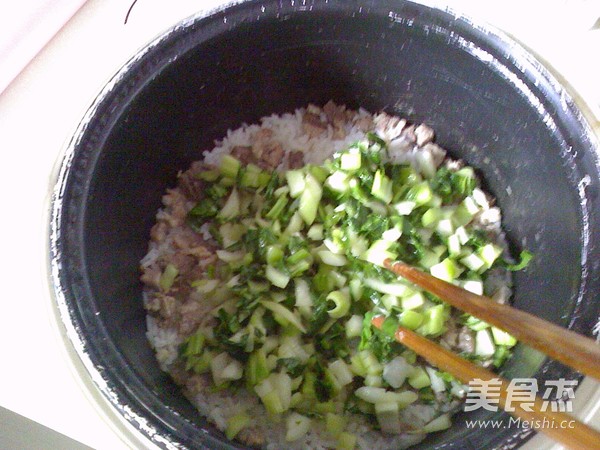 Braised Rice with Vegetables and Minced Meat recipe