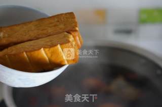 Marinated Duck Tongue with Dried Tofu and Egg recipe