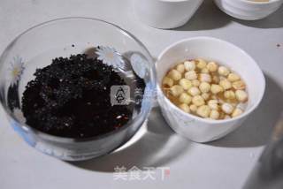 Black Rice Porridge with Red Dates and Lotus Seeds recipe