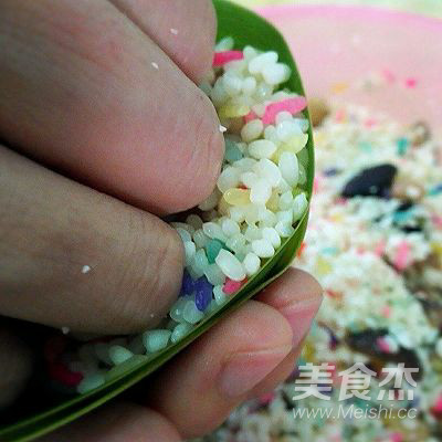 Colored Rice, Peanuts and Mushroom Dumplings recipe