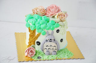 My Neighbor Totoro Cake recipe