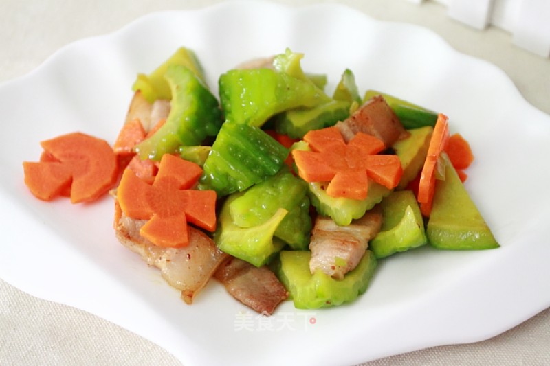 Stir-fried Bitter Gourd with Pork Belly recipe