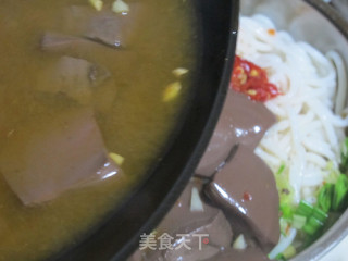 Nanchang Featured Pork Blood Boiled Rice Noodles recipe