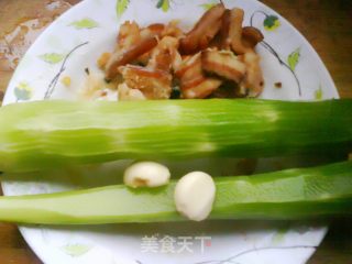 Lettuce Stir-fried Pork Slices recipe