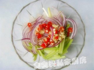 Thai Tremella Salad recipe