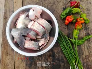 Stewed Fish with Black Fungus and Tofu recipe
