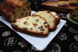 Raisin Pound Cake recipe
