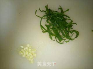 Enoki Mushroom Mixed with Cucumber recipe