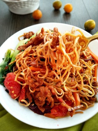 Fried Noodles with Shredded Pork recipe