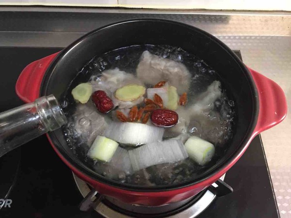 Bawang Supermarket｜white Radish Pork Bone Soup recipe