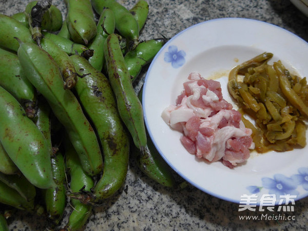 Stir-fried Broad Beans with Pork Belly with Mustard recipe