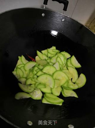 Stir-fried Pugua recipe