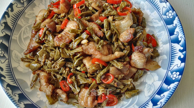 Stir-fried Pork Belly with Beans recipe