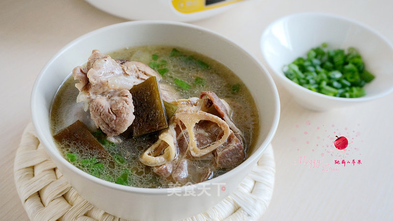 Seaweed Ham Stick Bone Soup recipe