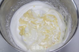 Golden Tiger Skin Cake Roll recipe